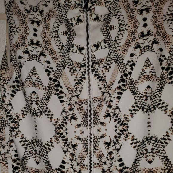 Banana Republic Outlet Geometric Snake Print Classy Sleeveless Mini Dress - Picture 8 of 9